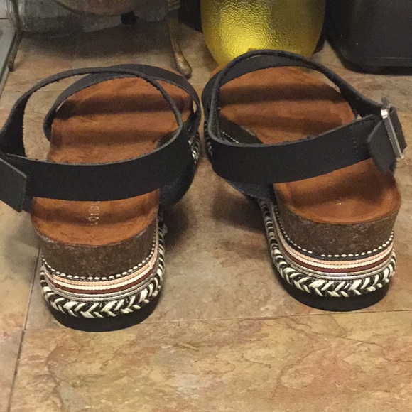 LONDON RAG PLATFORM Sz 8.5 M “Lindley” Sandal. FREE SHIPPING - Picture 4 of 4